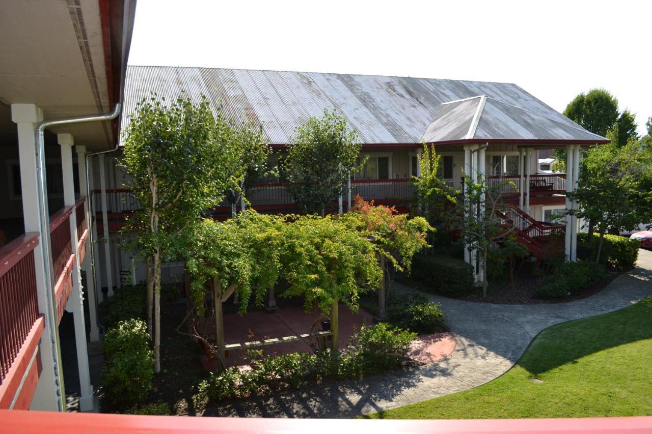Sebastopol Inn 외부 사진